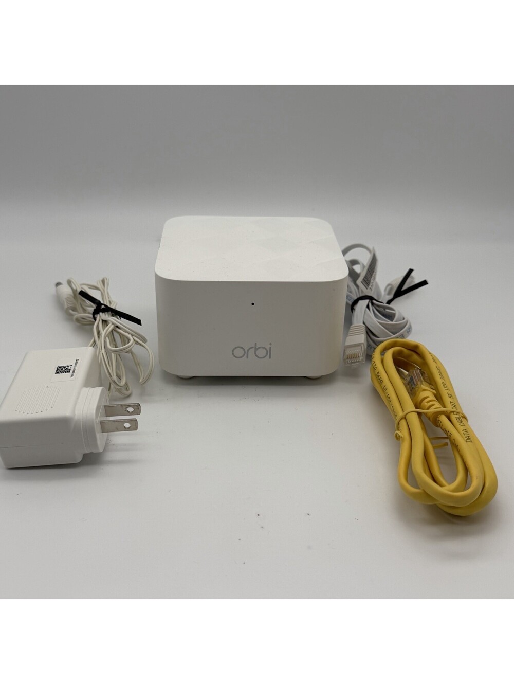 NETGEAR Orbi RBR10 AC1200 Mesh WiFi Router Bundle Power Adapter Tested